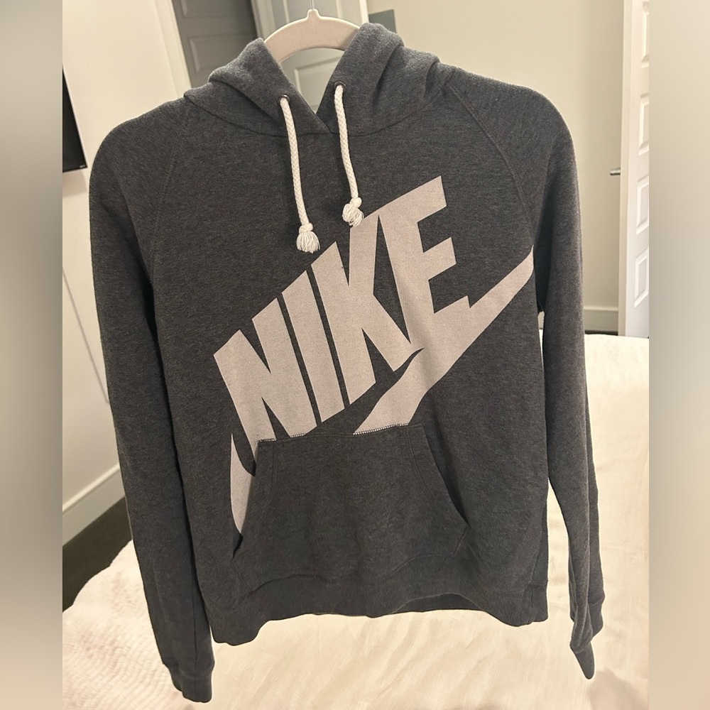 Nike Sweatshirt